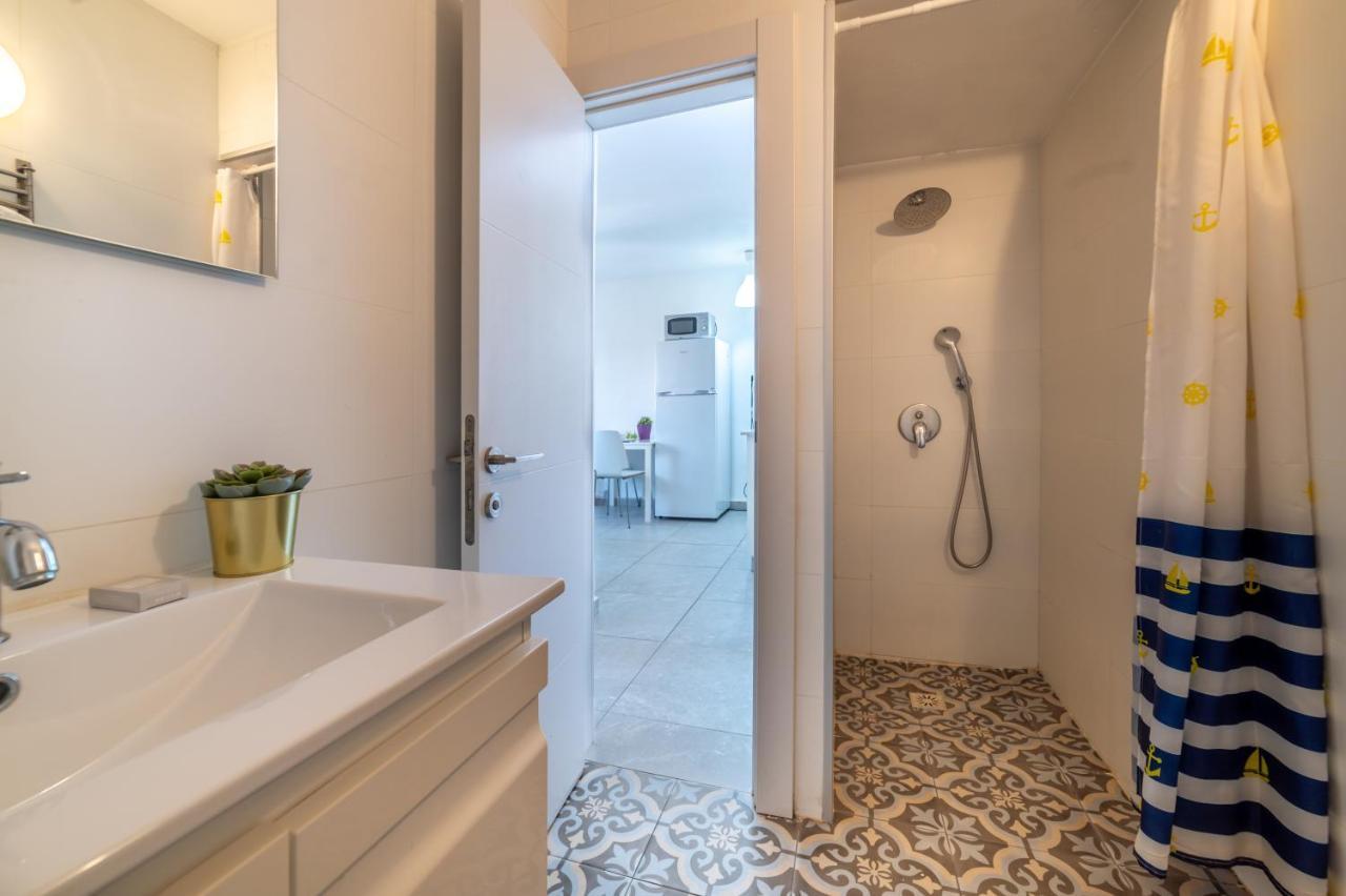 One Bedroom Apartment By Stay Eilat - Eilot Street エクステリア 写真